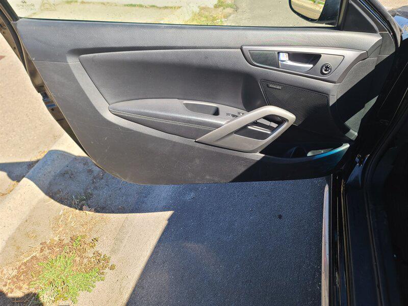 used 2015 Hyundai Veloster car, priced at $8,999
