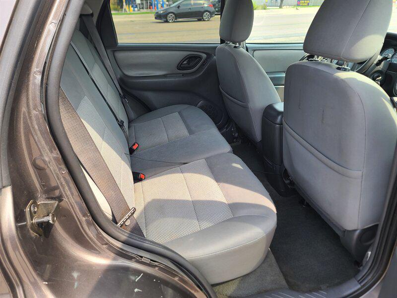 used 2006 Ford Escape car, priced at $5,499