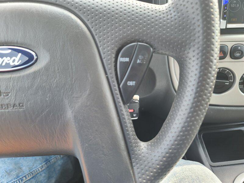 used 2006 Ford Escape car, priced at $5,499