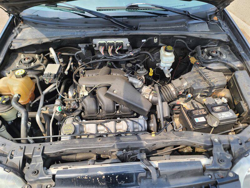 used 2006 Ford Escape car, priced at $5,499