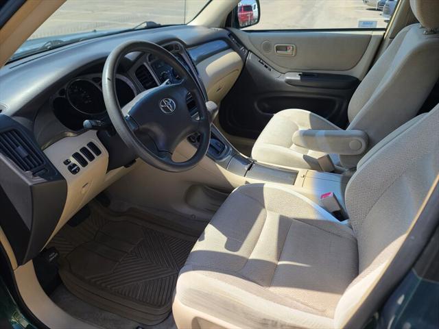 used 2003 Toyota Highlander car, priced at $7,999