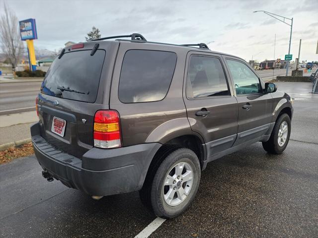 used 2006 Ford Escape car, priced at $5,499