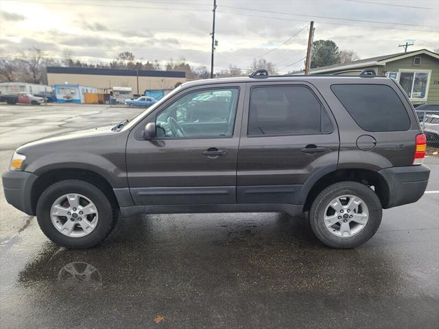 used 2006 Ford Escape car, priced at $5,499