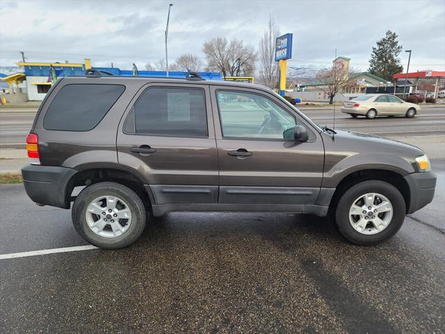 used 2006 Ford Escape car, priced at $5,499