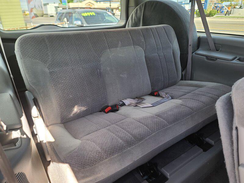 used 2001 Ford Excursion car, priced at $19,999