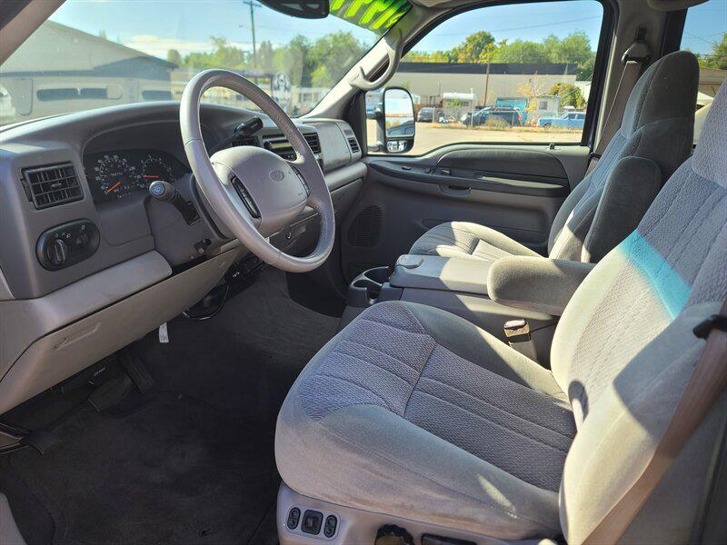 used 2001 Ford Excursion car, priced at $19,999