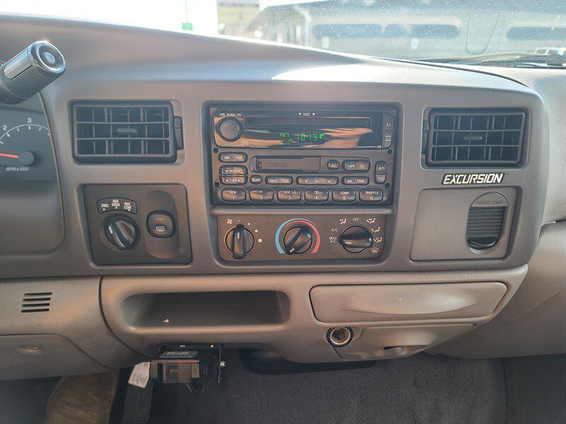 used 2001 Ford Excursion car, priced at $19,999