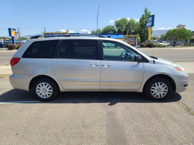 used 2006 Toyota Sienna car, priced at $8,999
