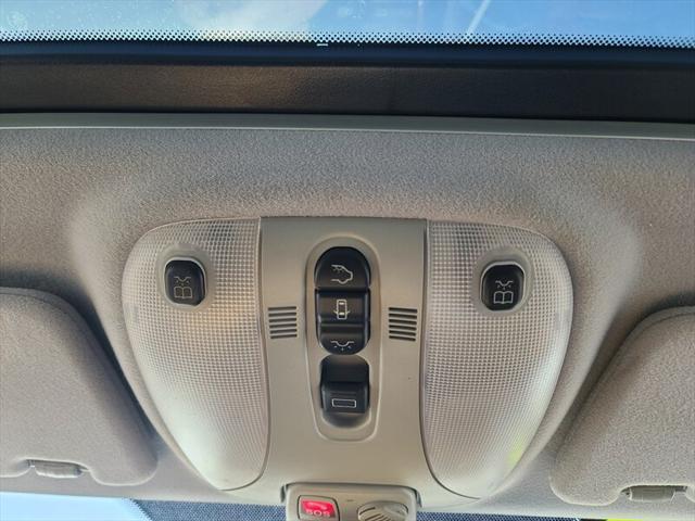 used 2002 Mercedes-Benz CL-Class car, priced at $7,999