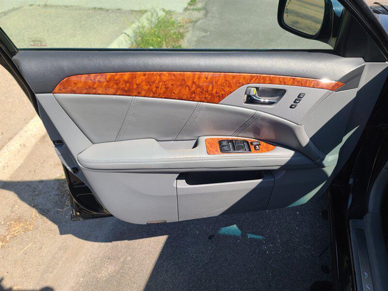 used 2007 Toyota Avalon car, priced at $7,499