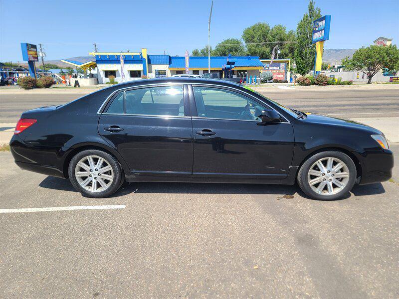 used 2007 Toyota Avalon car, priced at $7,499