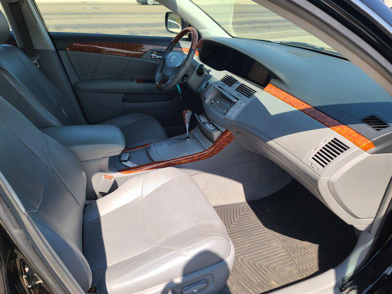 used 2007 Toyota Avalon car, priced at $7,499