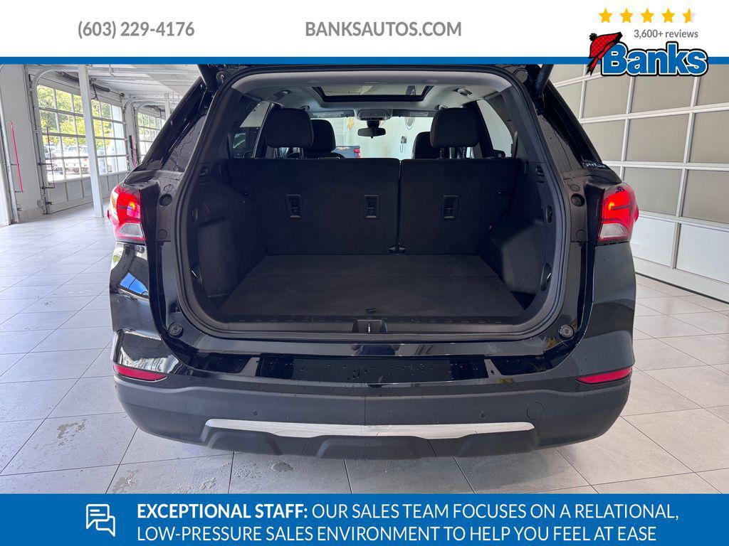 used 2022 Chevrolet Equinox car, priced at $24,487