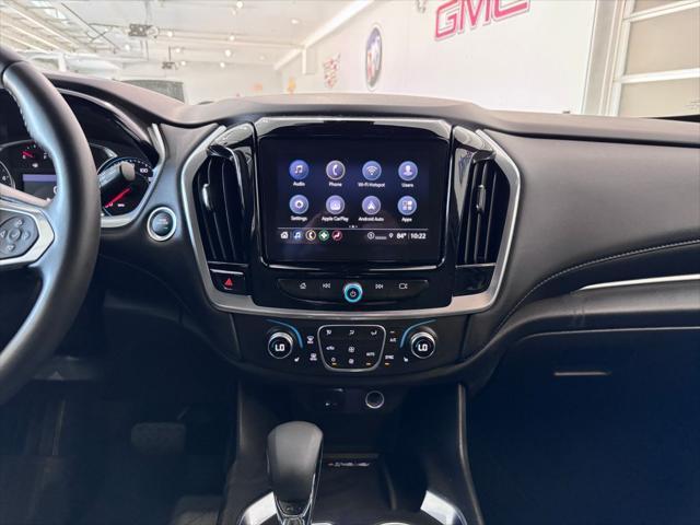 used 2022 Chevrolet Traverse car, priced at $29,987