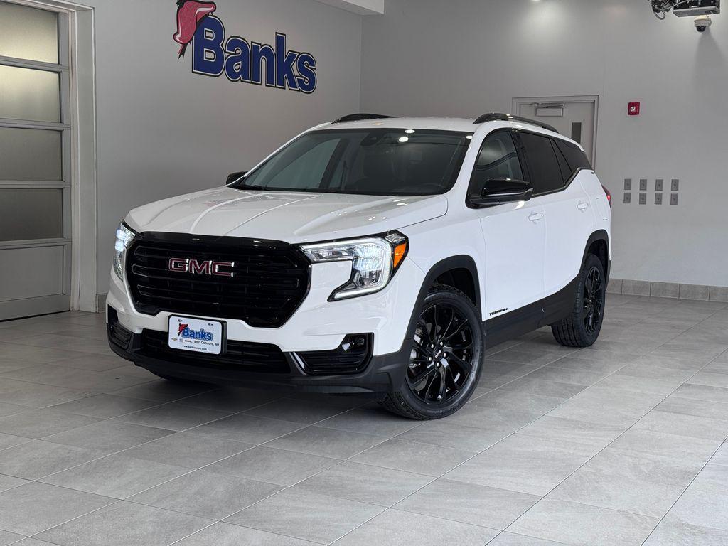 used 2023 GMC Terrain car, priced at $25,987