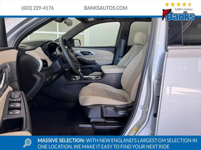 used 2022 Chevrolet Traverse car, priced at $28,987