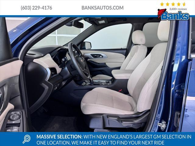 used 2022 Chevrolet Traverse car, priced at $30,487