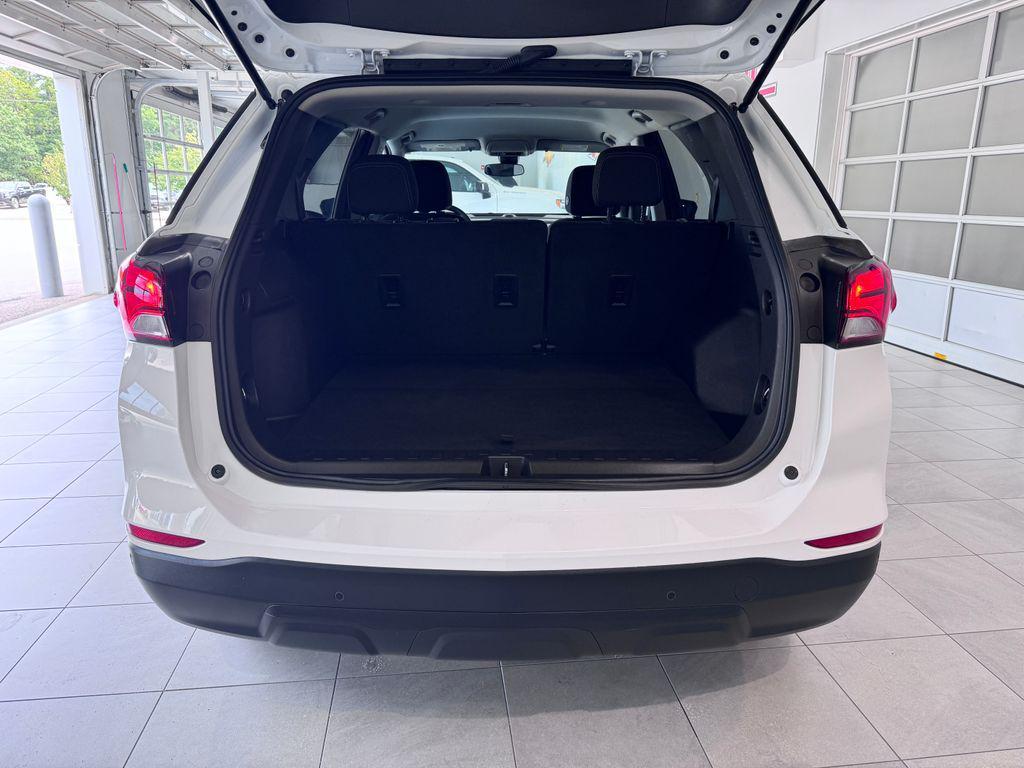 used 2022 Chevrolet Equinox car, priced at $19,987