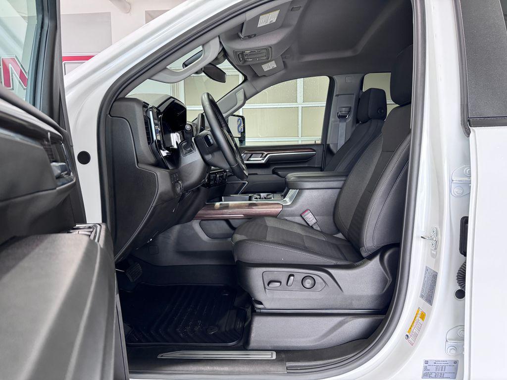 used 2024 Chevrolet Silverado 2500 car, priced at $62,987