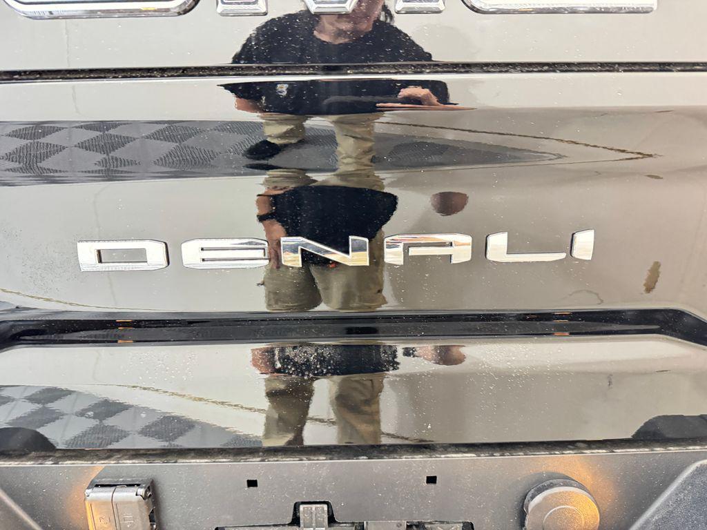 new 2025 GMC Sierra 2500 car, priced at $95,685