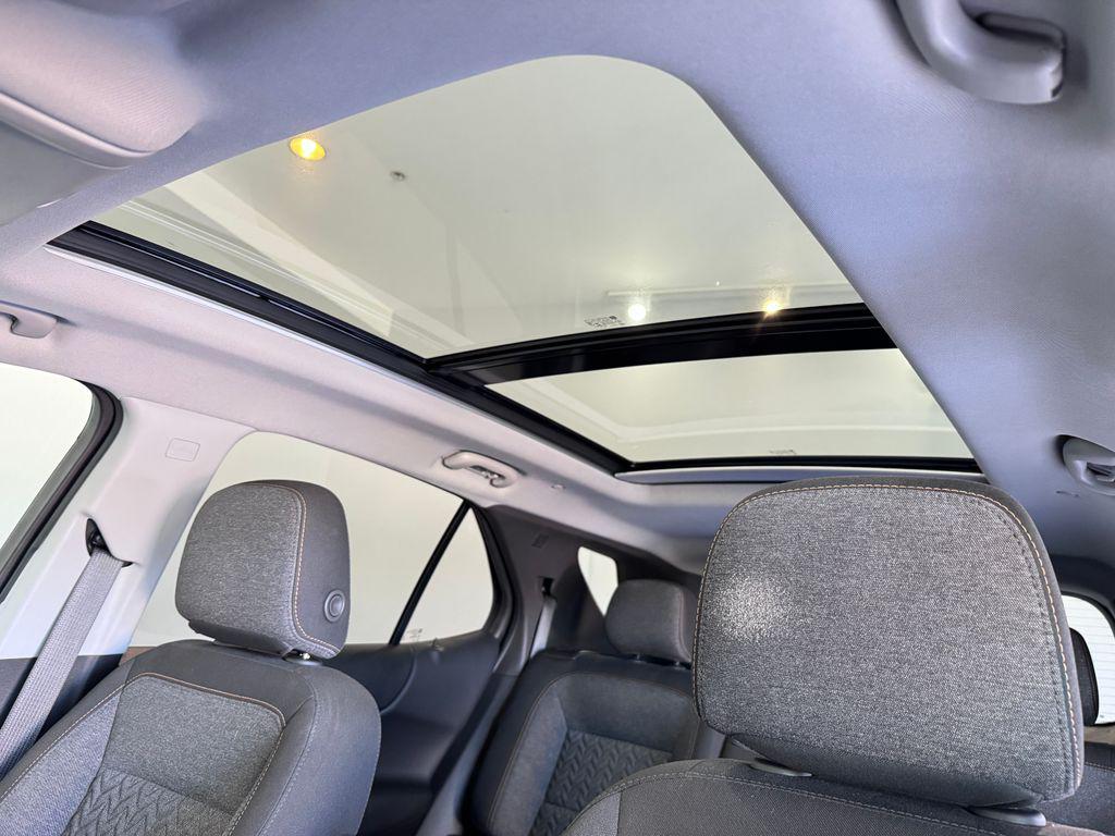 used 2022 Chevrolet Equinox car, priced at $24,487