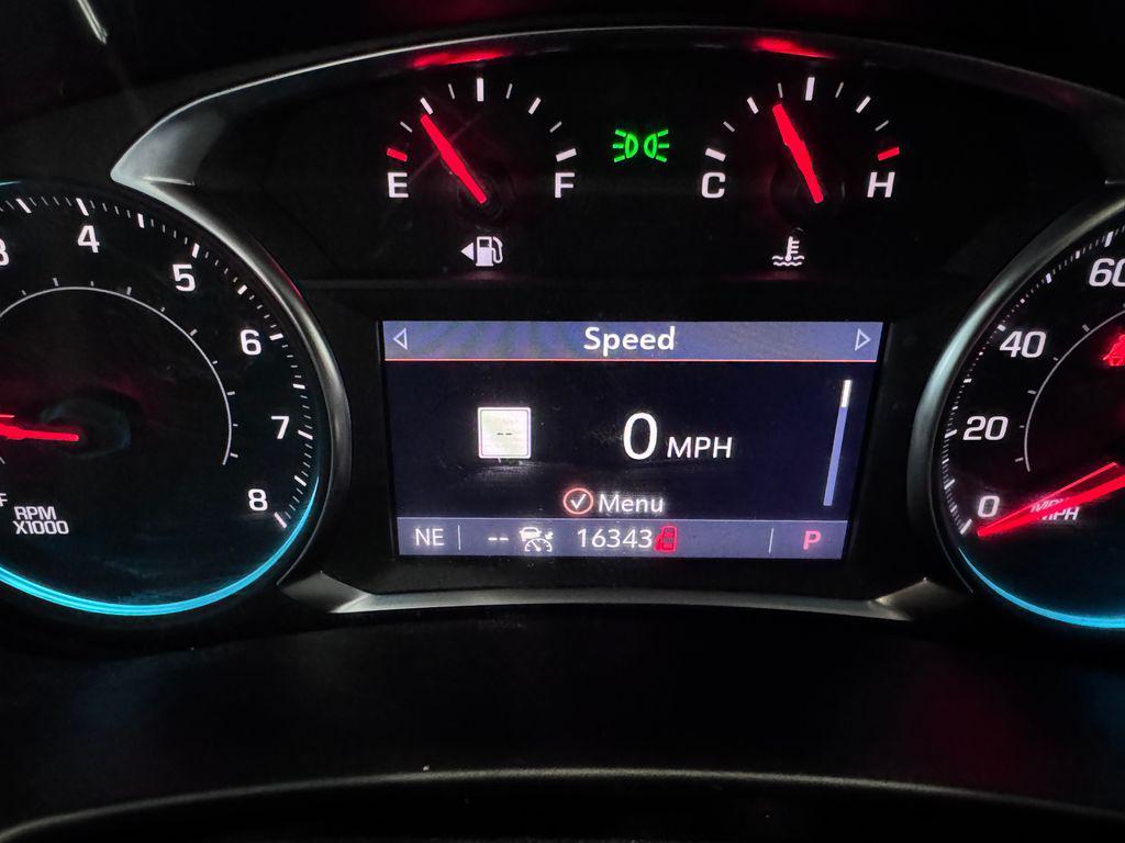 used 2022 Chevrolet Equinox car, priced at $24,487