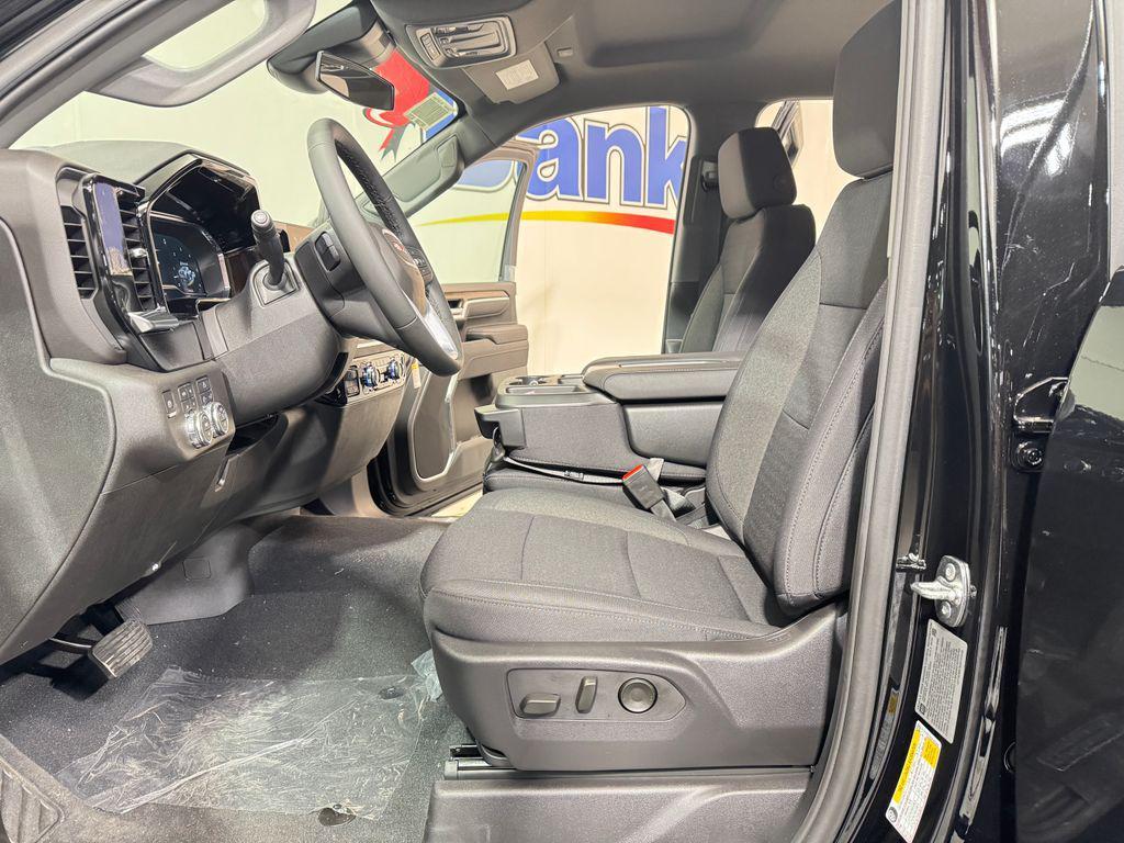 new 2025 GMC Sierra 2500 car, priced at $63,200