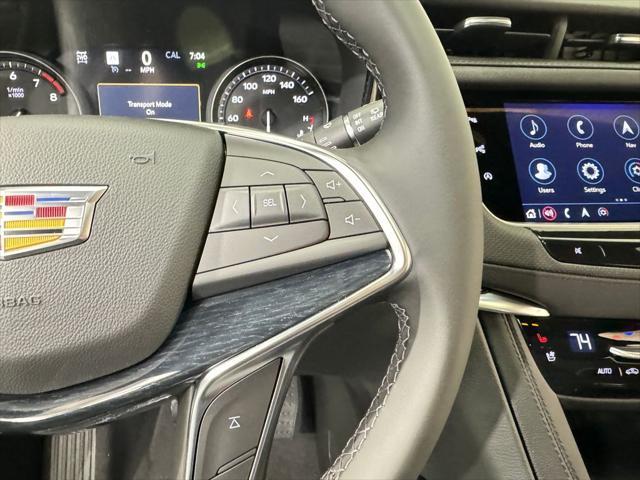 new 2025 Cadillac XT5 car, priced at $59,765