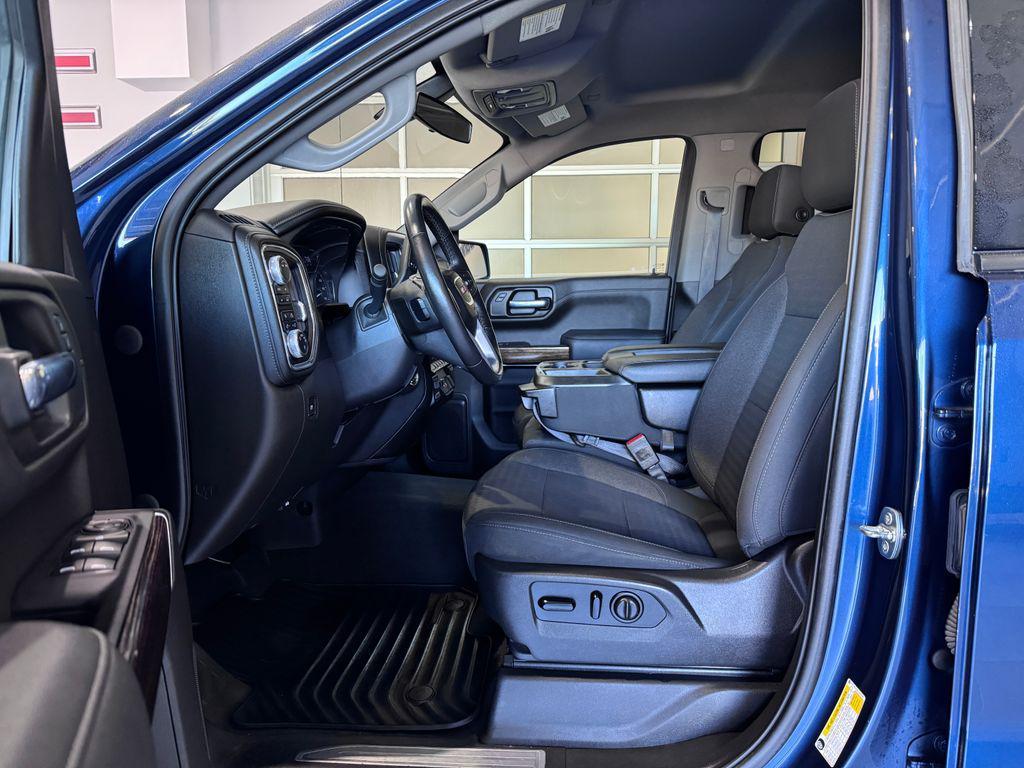 used 2020 GMC Sierra 1500 car, priced at $31,987