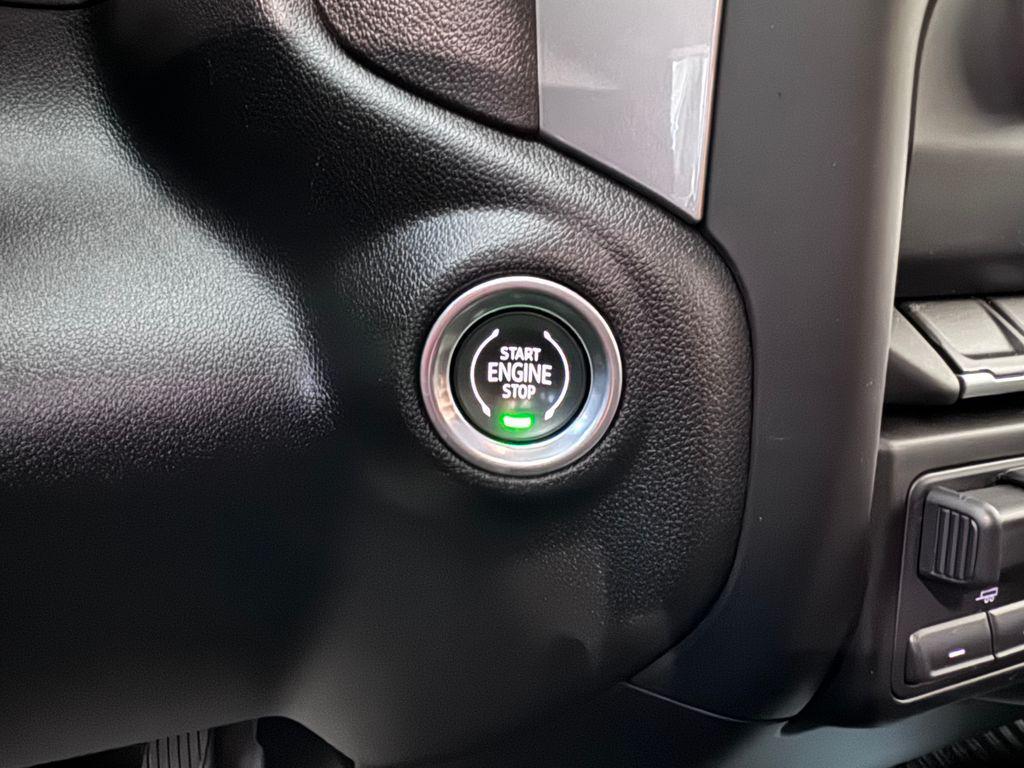 used 2023 GMC Sierra 1500 car, priced at $37,987