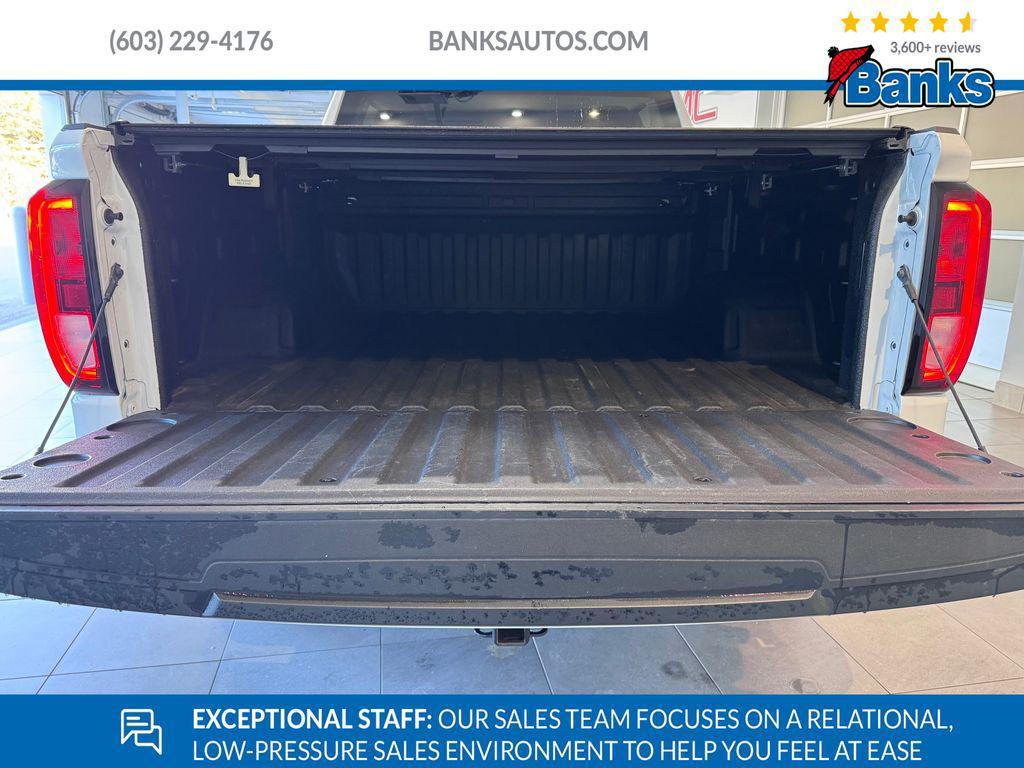 used 2023 GMC Sierra 1500 car, priced at $37,987