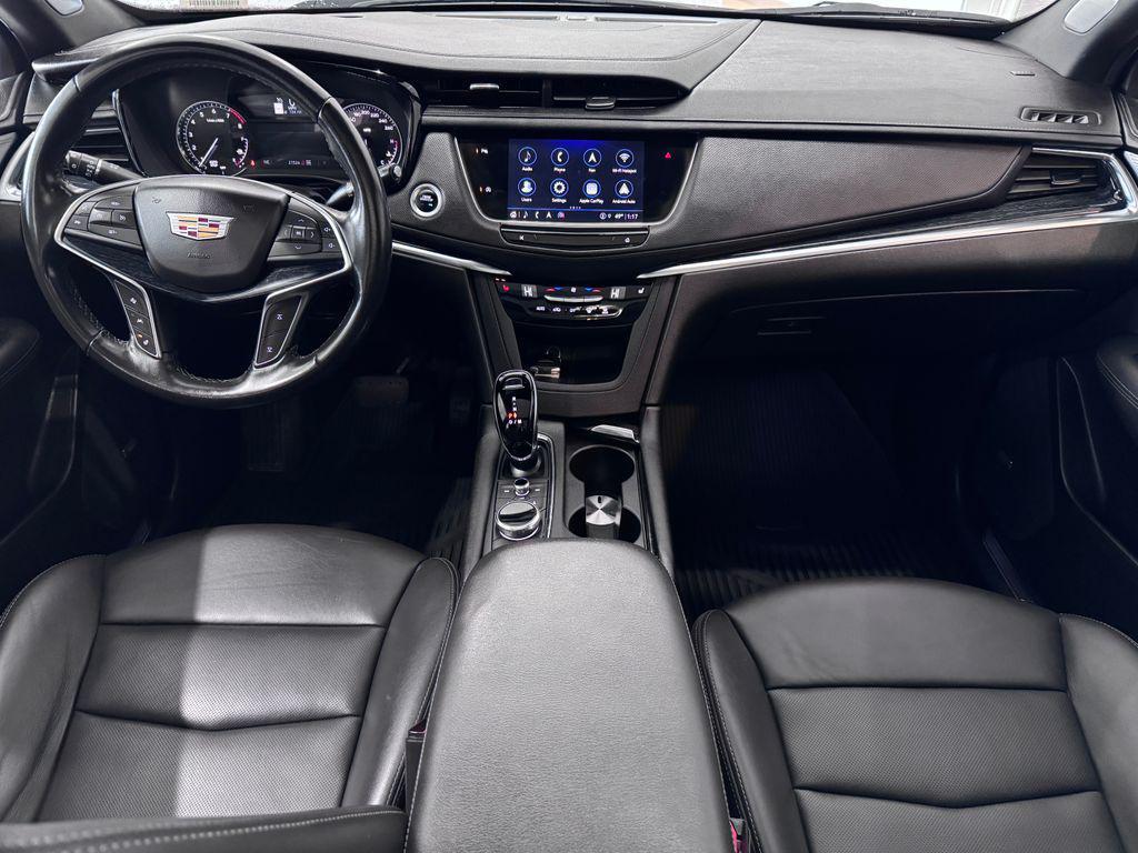 used 2024 Cadillac XT5 car, priced at $46,987