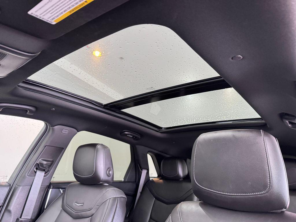 used 2024 Cadillac XT5 car, priced at $46,987