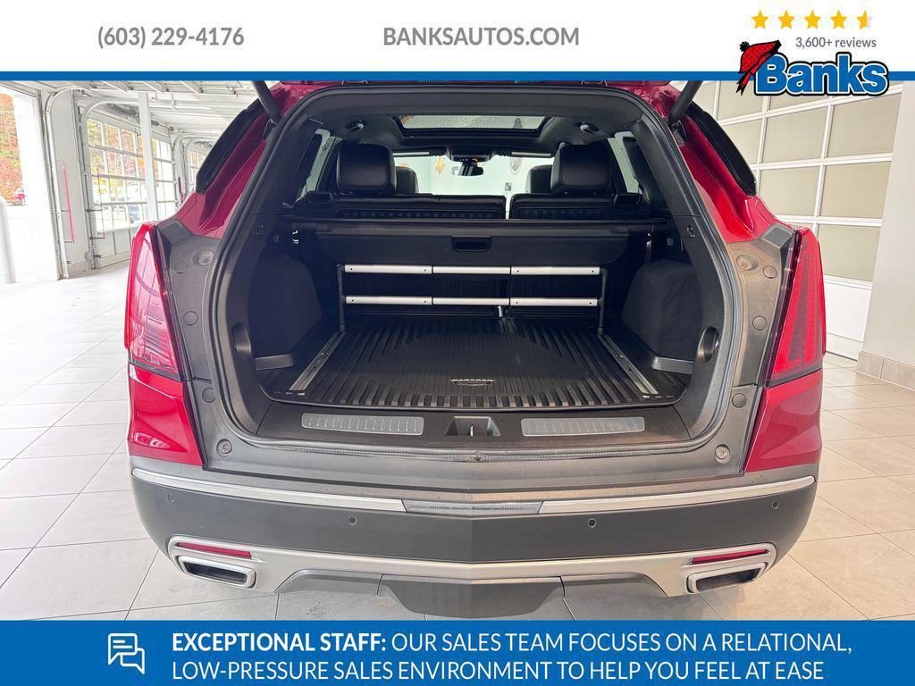 used 2024 Cadillac XT5 car, priced at $46,987