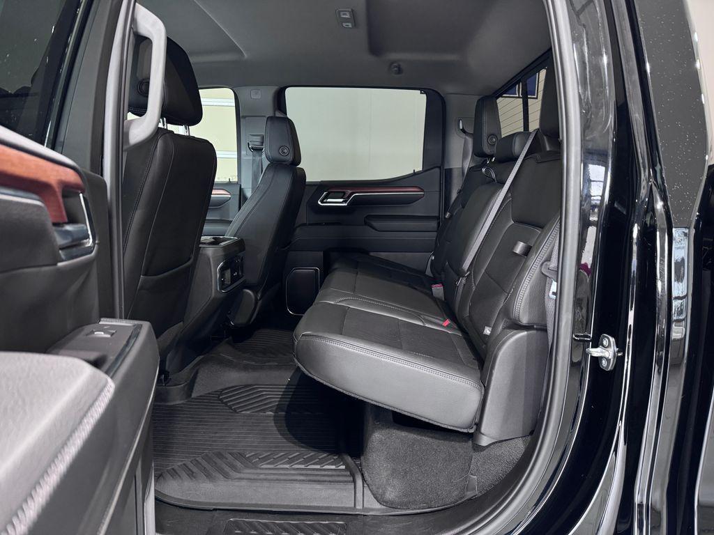 used 2022 GMC Sierra 1500 car, priced at $50,987