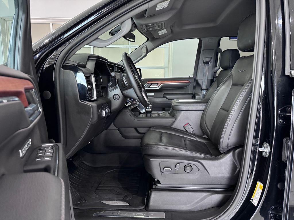 used 2022 GMC Sierra 1500 car, priced at $50,987