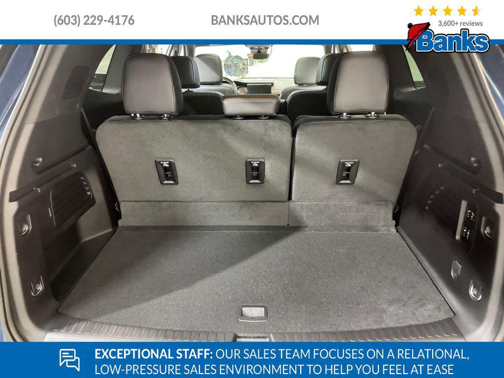 new 2026 GMC Acadia car, priced at $67,290