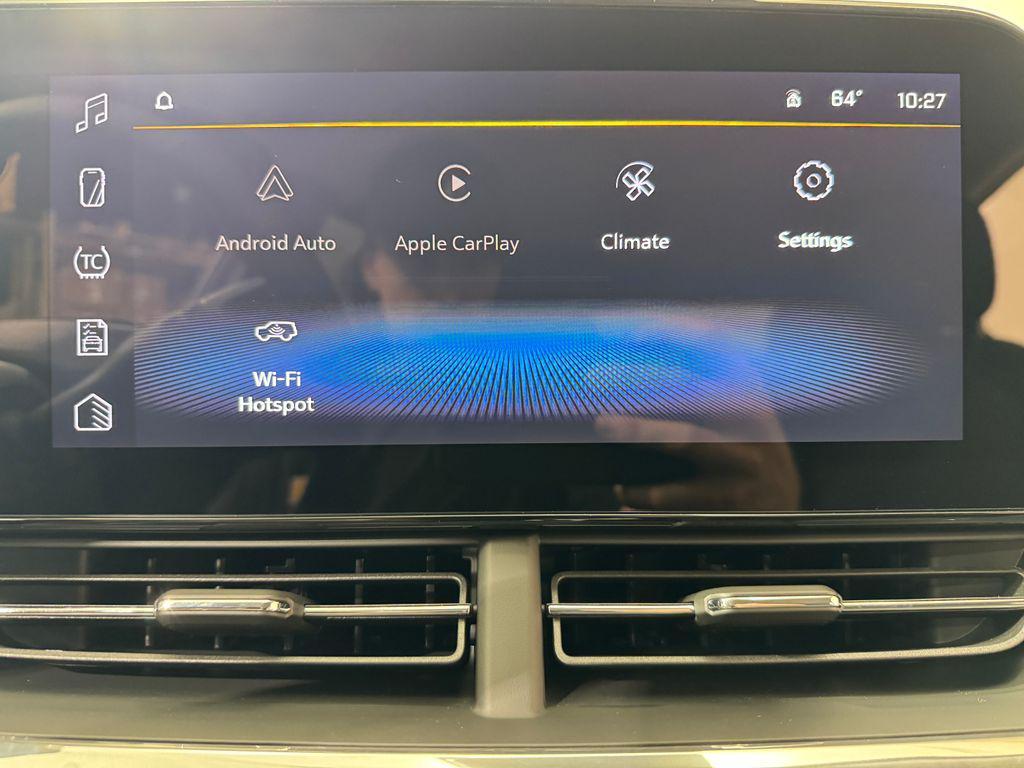 new 2025 Chevrolet Trax car, priced at $24,285