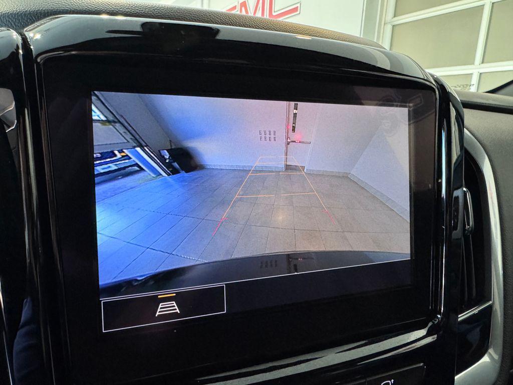 used 2023 Chevrolet Traverse car, priced at $34,987