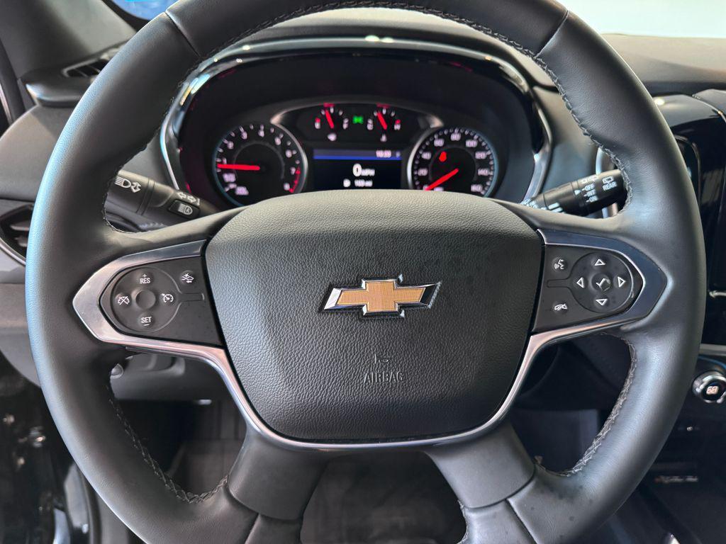 used 2023 Chevrolet Traverse car, priced at $34,987