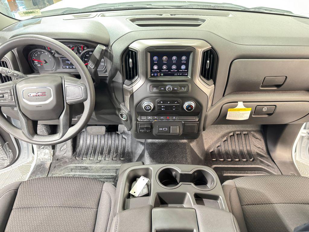 new 2025 GMC Sierra 1500 car, priced at $43,844