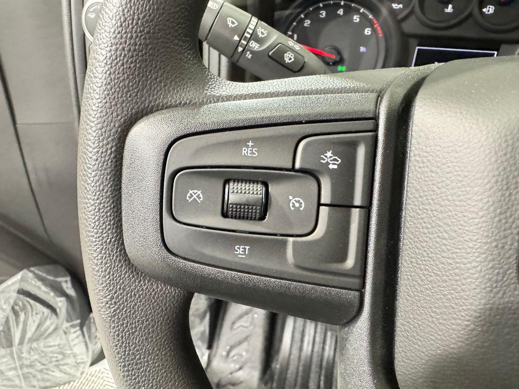 new 2025 GMC Sierra 1500 car, priced at $43,844