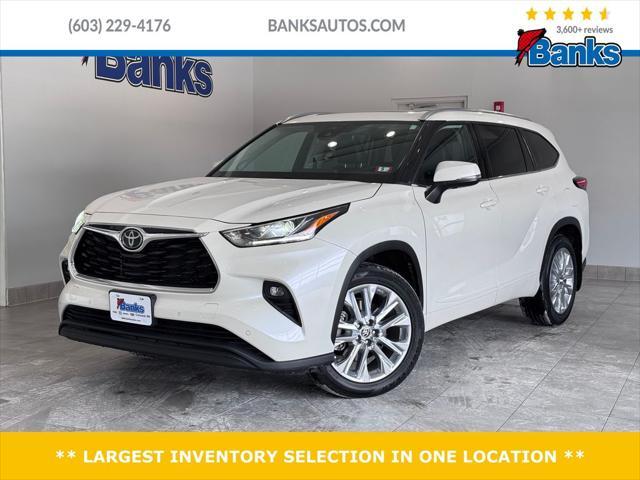 used 2021 Toyota Highlander car, priced at $39,987