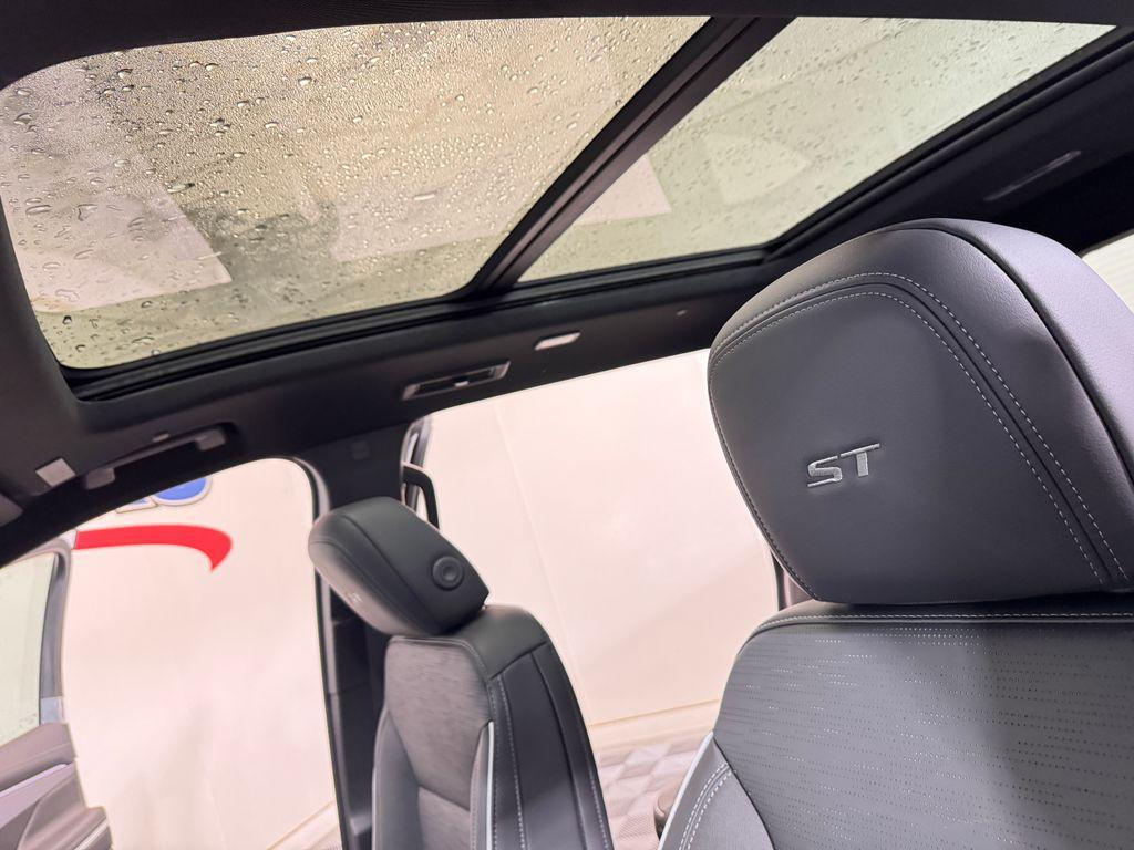 new 2025 Buick Enclave car, priced at $52,485