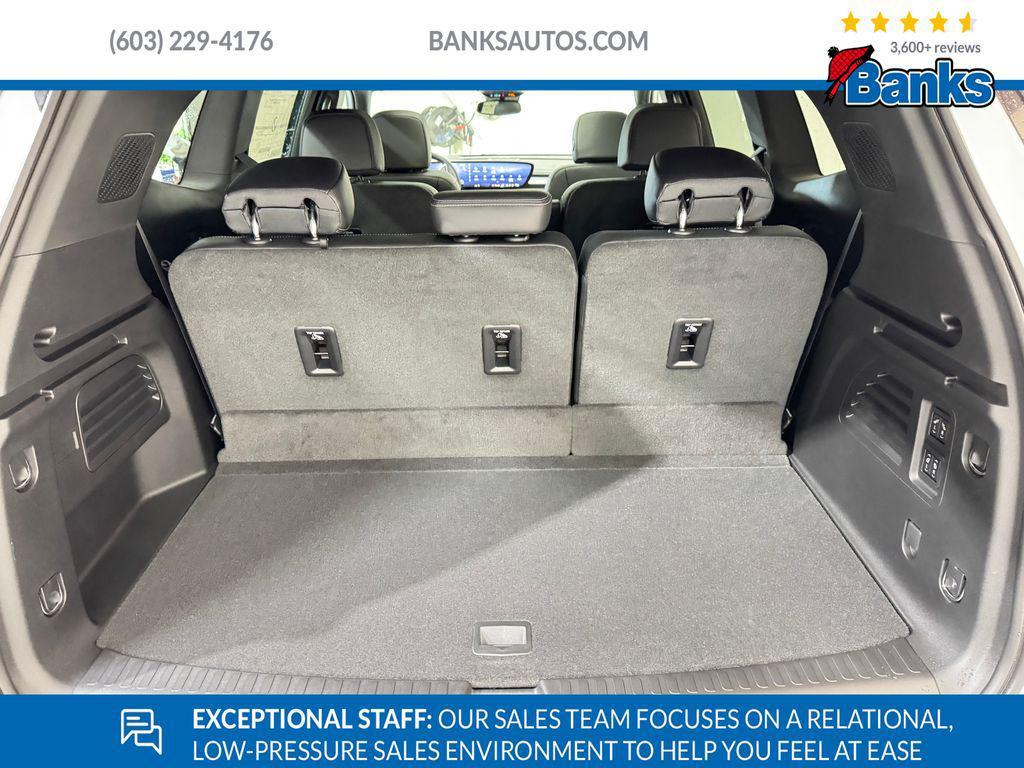 new 2025 Buick Enclave car, priced at $52,485