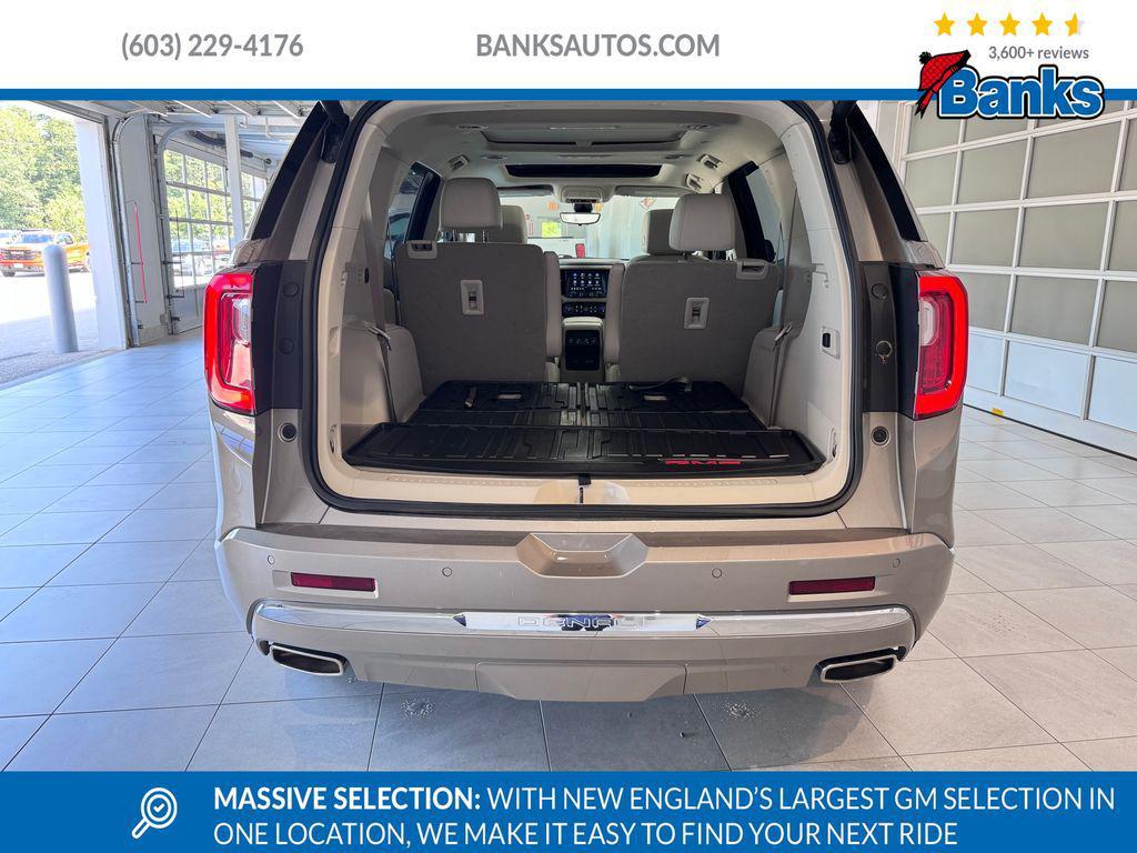 used 2023 GMC Acadia car, priced at $41,987