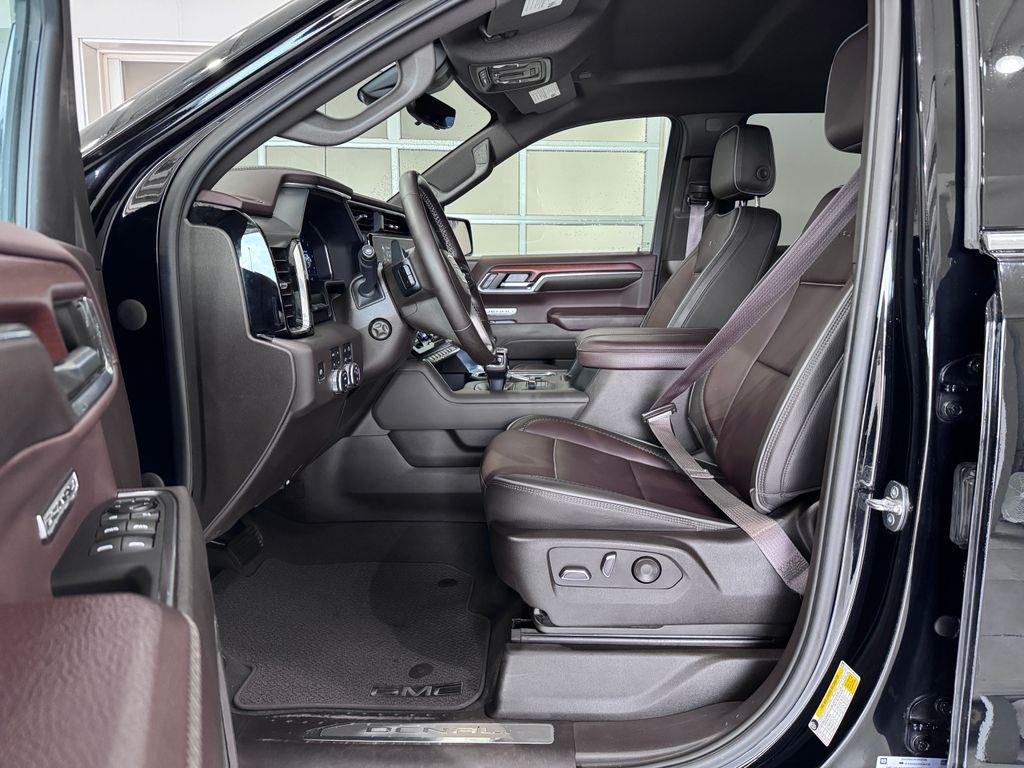 used 2023 GMC Sierra 1500 car, priced at $55,987