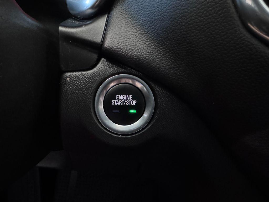 used 2022 Chevrolet Equinox car, priced at $20,987