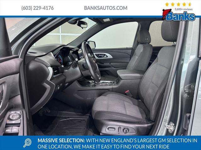 used 2022 Chevrolet Traverse car, priced at $33,987