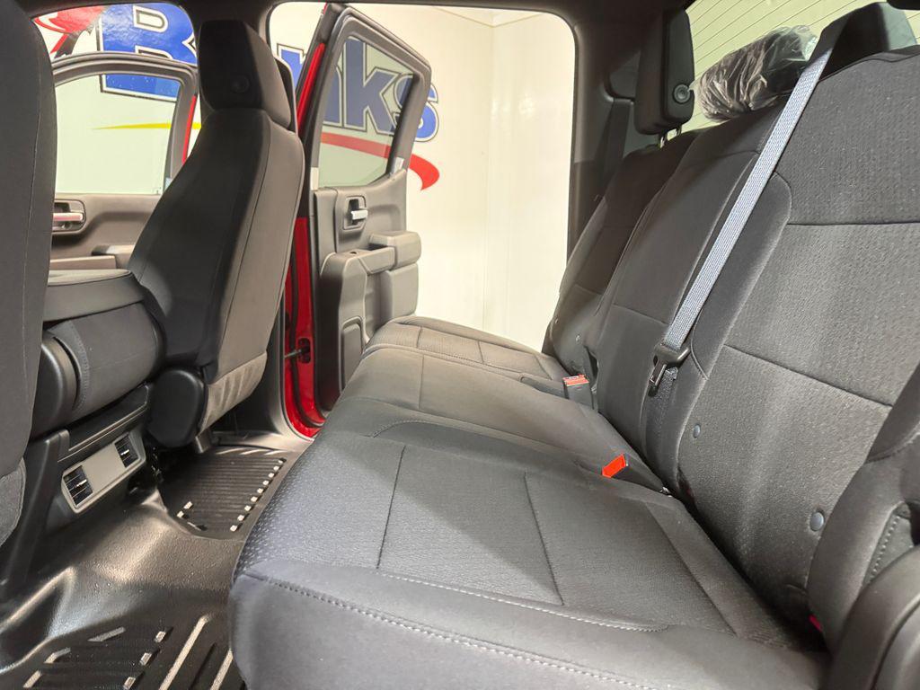 new 2026 GMC Sierra 1500 car, priced at $46,525